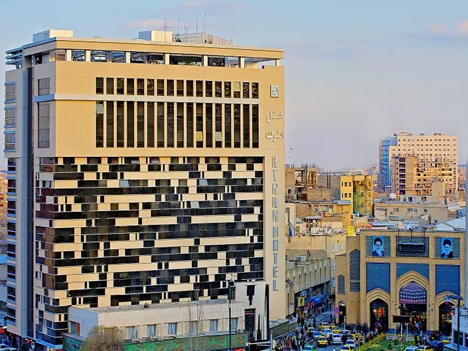 تصویر ۱ از هتل اترک مشهد